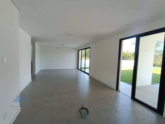 Imagem Casa com 3 Quartos à Venda, 192 m² em Canasvieiras - Florianópolis
