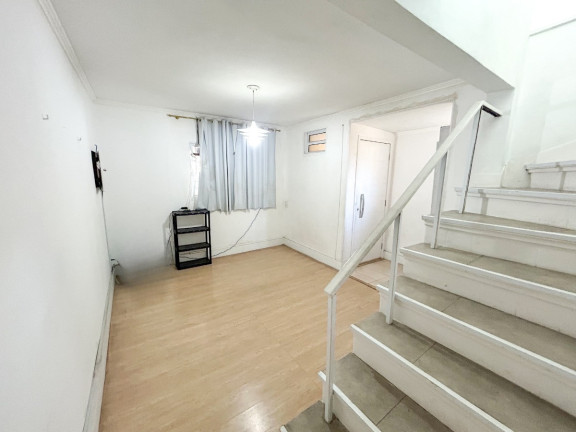 Imagem Casa com 5 Quartos à Venda, 131 m² em Campo Belo - São Paulo