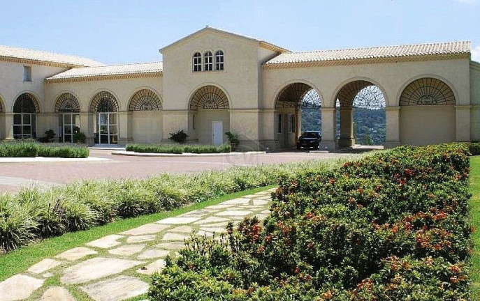 Imagem Casa com 4 Quartos à Venda, 400 m² em Tamboré - Santana De Parnaíba Imagem Casa com 4 Quartos à Venda, 400 m² em Tamboré - Santana De Parnaíba