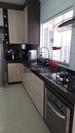 Imagem Casa com 3 Quartos à Venda, 190 m² em Jardim Cambuí - Botucatu Imagem Casa com 3 Quartos à Venda, 190 m² em Jardim Cambuí - Botucatu