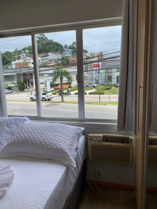 Imagem Apartamento com 1 Quarto para Alugar,  em Pioneiros - Balneário Camboriú