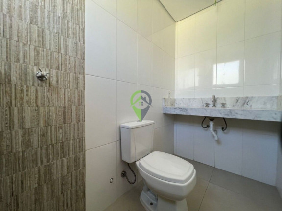 Imagem Casa com 3 Quartos à Venda, 190 m² em Gonzaga - Santos Imagem Casa com 3 Quartos à Venda, 190 m² em Gonzaga - Santos