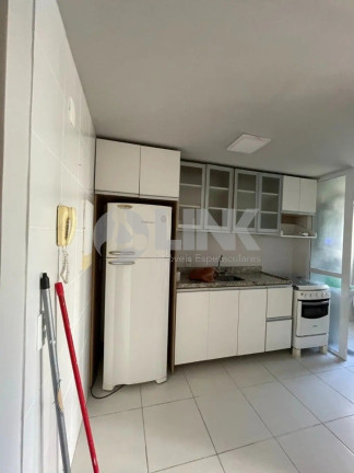 Apartamento com 2 Quartos à Venda, 68 m² em Passo Da Areia - Porto Alegre