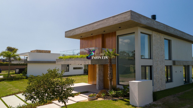 Imagem Casa de Condomínio com 4 Quartos à Venda, 359 m² em Centro - Torres Imagem Casa de Condomínio com 4 Quartos à Venda, 359 m² em Centro - Torres