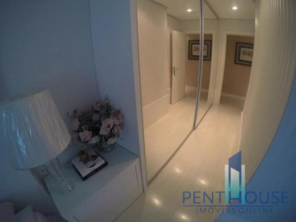 Imagem Apartamento com 3 Quartos à Venda, 220 m² em Centro - Balneário Camboriú Imagem Apartamento com 3 Quartos à Venda, 220 m² em Centro - Balneário Camboriú