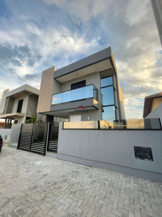 Imagem Sobrado com 3 Quartos à Venda, 120 m² em Ingleses Do Rio Vermelho - Florianópolis Imagem Sobrado com 3 Quartos à Venda, 120 m² em Ingleses Do Rio Vermelho - Florianópolis