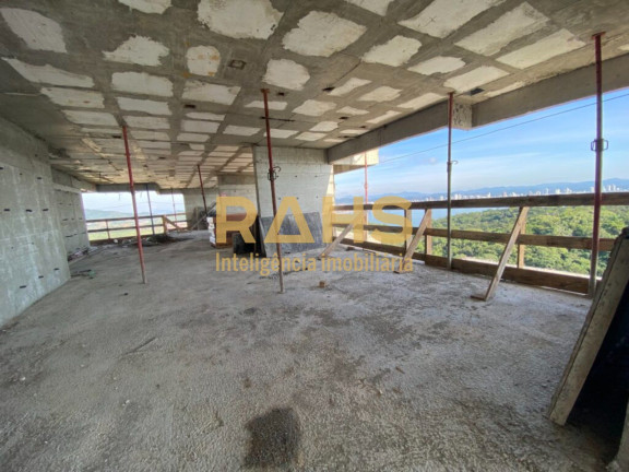 Imagem Apartamento com 3 Quartos à Venda, 134 m² em Centro - Penha