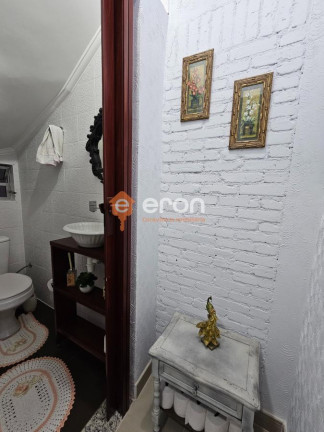 Imagem Casa com 3 Quartos à Venda, 213 m² Imagem Casa com 3 Quartos à Venda, 213 m²