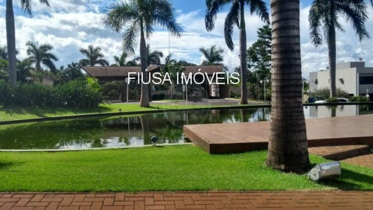 Imagem Casa com 4 Quartos à Venda, em Vila Do Golf - Ribeirão Preto Imagem Casa com 4 Quartos à Venda, em Vila Do Golf - Ribeirão Preto