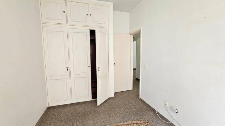Imagem Apartamento com 3 Quartos à Venda,  em Copacabana - Rio De Janeiro