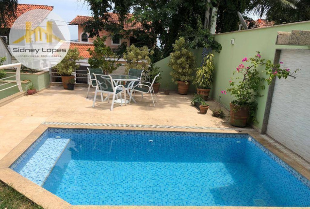 Casa com 4 Quartos à Venda, 200 m² em Freguesia De Jacarepaguá - Rio De Janeiro