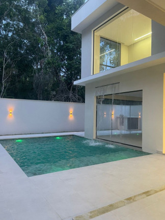 Imagem Casa com 4 Quartos à Venda, 560 m² em Ponta Negra - Manaus Imagem Casa com 4 Quartos à Venda, 560 m² em Ponta Negra - Manaus