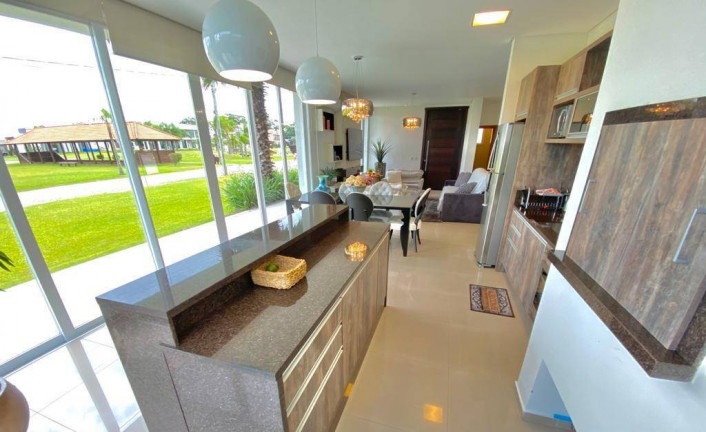 Imagem Casa de Condomínio com 3 Quartos à Venda, 200 m² em Capão Da Canoa Imagem Casa de Condomínio com 3 Quartos à Venda, 200 m² em Capão Da Canoa