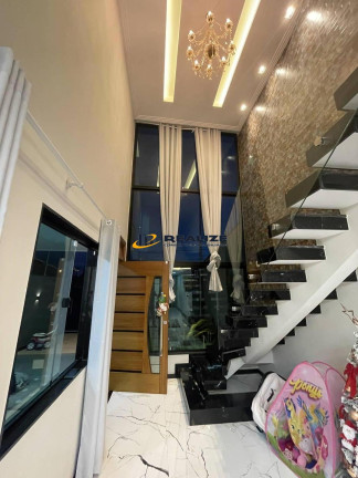 Imagem Casa com 3 Quartos à Venda, 210 m² em Parque Tropical - Campos Dos Goytacazes Imagem Casa com 3 Quartos à Venda, 210 m² em Parque Tropical - Campos Dos Goytacazes