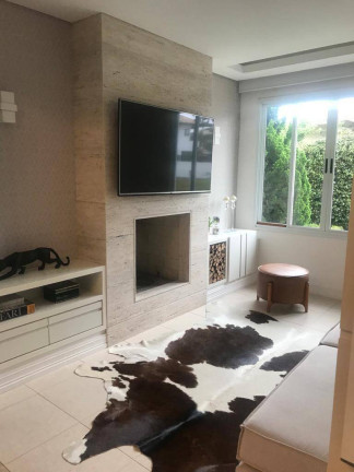 Imagem Casa com 4 Quartos para Temporada, 450 m² em Jurerê - Florianópolis Imagem Casa com 4 Quartos para Temporada, 450 m² em Jurerê - Florianópolis