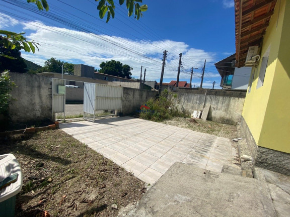 Imagem Casa com 3 Quartos à Venda, 155 m² em Sambaqui - Florianópolis Imagem Casa com 3 Quartos à Venda, 155 m² em Sambaqui - Florianópolis