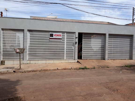 Imagem Casa com 3 Quartos à Venda, 360 m² em Morada Do Ouro - Cuiabá Imagem Casa com 3 Quartos à Venda, 360 m² em Morada Do Ouro - Cuiabá