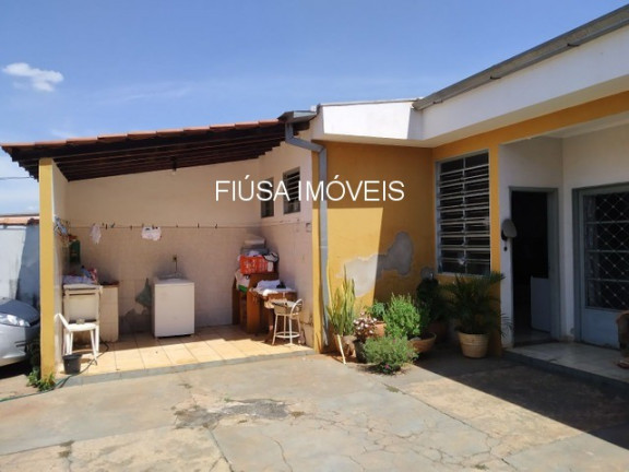 Imagem Casa com 4 Quartos à Venda, em Jardim Anhangüera - Ribeirão Preto Imagem Casa com 4 Quartos à Venda, em Jardim Anhangüera - Ribeirão Preto