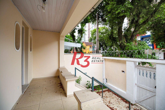 Imagem Casa com 4 Quartos à Venda ou Locação, 212 m² em Gonzaga - Santos Imagem Casa com 4 Quartos à Venda ou Locação, 212 m² em Gonzaga - Santos