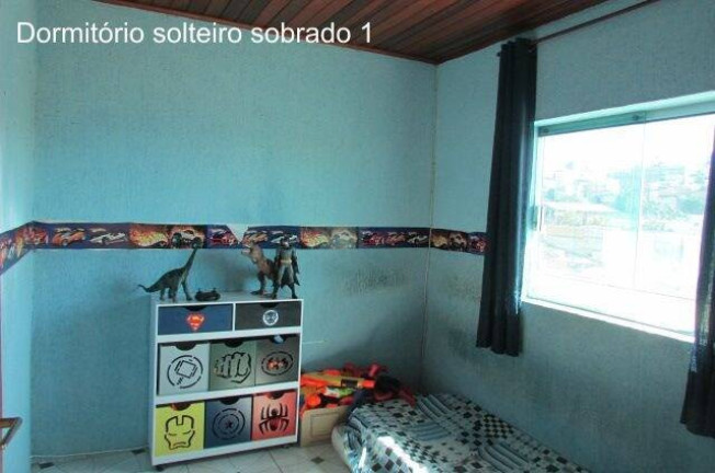 Imagem Casa com 8 Quartos à Venda, 210 m² em Jardim Carapicuíba - Carapicuíba