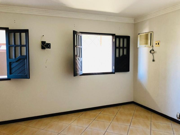 Imagem Casa com 5 Quartos à Venda, 200 m² em Inocoop - Camaçari Imagem Casa com 5 Quartos à Venda, 200 m² em Inocoop - Camaçari