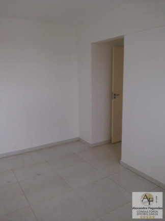 Imagem Apartamento com 3 Quartos à Venda, 73 m² em Vila Rosa - Goiânia Imagem Apartamento com 3 Quartos à Venda, 73 m² em Vila Rosa - Goiânia