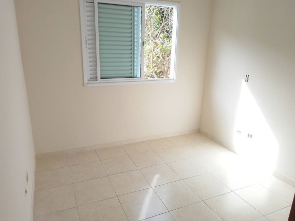 Imagem Casa com 2 Quartos à Venda, 65 m² em Guarujá Imagem Casa com 2 Quartos à Venda, 65 m² em Guarujá