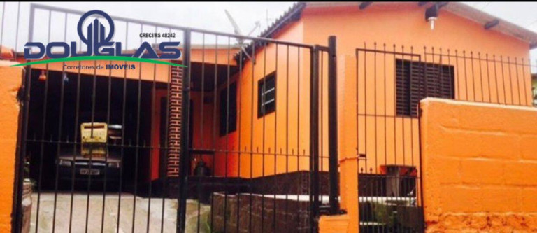 Casa com 3 Quartos à Venda,  em Viamão