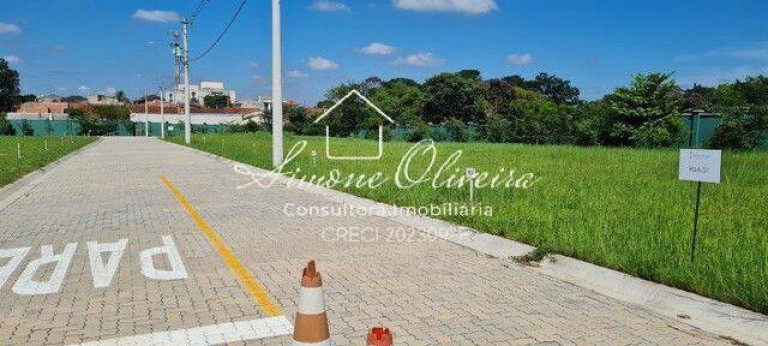 Imagem Terreno à Venda, 250 m² em Jardim Dos Eucaliptos - Tremembé Imagem Terreno à Venda, 250 m² em Jardim Dos Eucaliptos - Tremembé