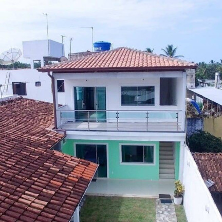 Sobrado com 5 Quartos para Alugar, 350 m² em Olivença - Ilhéus