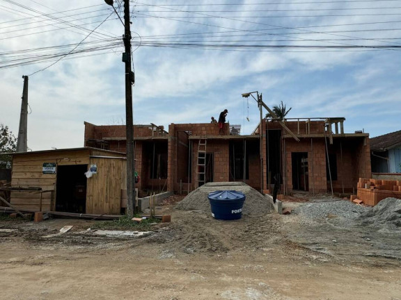 Imagem Casa com 2 Quartos à Venda, 62 m² em Costeira - Balneário Barra Do Sul Imagem Casa com 2 Quartos à Venda, 62 m² em Costeira - Balneário Barra Do Sul