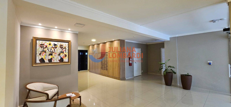Imagem Apartamento com 2 Quartos à Venda,  em Centro - Cascavel