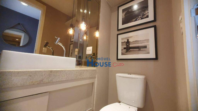 Imagem Apartamento com 2 Quartos à Venda, 121 m² em Pinheiros - São Paulo Imagem Apartamento com 2 Quartos à Venda, 121 m² em Pinheiros - São Paulo