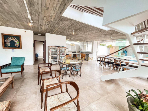 Imagem Sobrado com 5 Quartos à Venda, 388 m² em Guaecá - São Sebastião