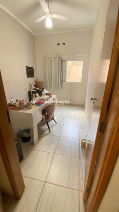 Imagem Casa com 3 Quartos à Venda, 194 m² Imagem Casa com 3 Quartos à Venda, 194 m²