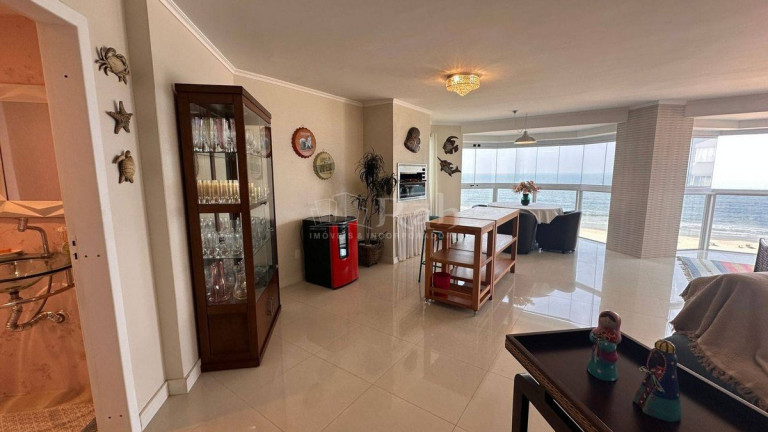 Imagem Apartamento com 4 Quartos à Venda, 384 m² em Centro - Balneário Camboriú
