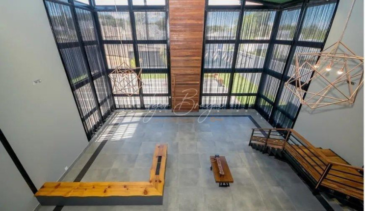 Imagem Casa com 3 Quartos à Venda, 455 m² em Campo Comprido - Curitiba Imagem Casa com 3 Quartos à Venda, 455 m² em Campo Comprido - Curitiba