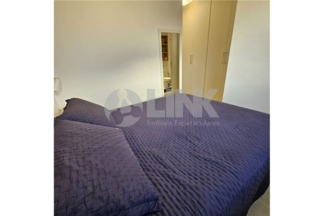 Imagem Apartamento com 3 Quartos à Venda, 70 m² em Passo Da Areia - Porto Alegre