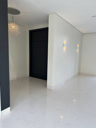 Imagem Casa de Condomínio com 4 Quartos à Venda, 520 m² em Alphaville Flamboyant Residencial Araguaia - Goiânia Imagem Casa de Condomínio com 4 Quartos à Venda, 520 m² em Alphaville Flamboyant Residencial Araguaia - Goiânia