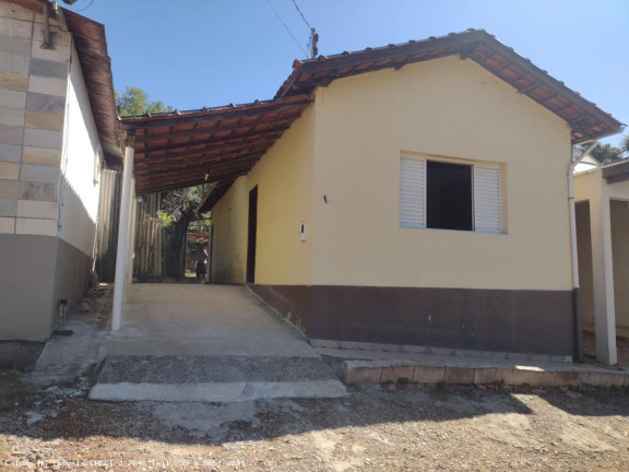 Imagem Casa com 2 Quartos à Venda, 55 m² em Pocinhos Do Rio Verde - Caldas Imagem Casa com 2 Quartos à Venda, 55 m² em Pocinhos Do Rio Verde - Caldas