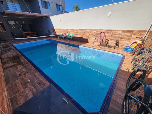 Imagem Casa com 3 Quartos à Venda, 180 m² em Jardim Tijuca - Campo Grande Imagem Casa com 3 Quartos à Venda, 180 m² em Jardim Tijuca - Campo Grande