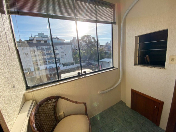 Imagem Imóvel com 1 Quarto à Venda, 39 m² em Petrópolis - Porto Alegre Imagem Imóvel com 1 Quarto à Venda, 39 m² em Petrópolis - Porto Alegre