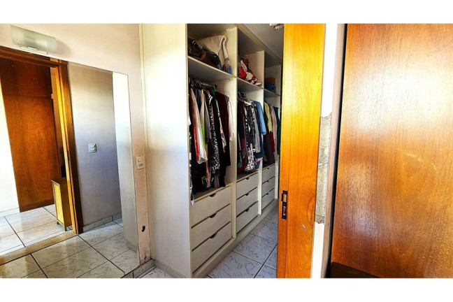 Imagem Casa com 4 Quartos à Venda, 210 m² em Vila Romana - São Paulo Imagem Casa com 4 Quartos à Venda, 210 m² em Vila Romana - São Paulo