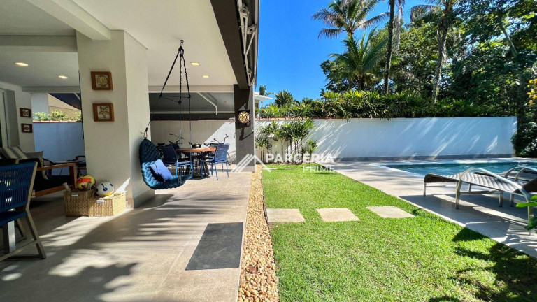 Imagem Casa com 6 Quartos à Venda, 380 m² em Riviera Módulo 21 - Bertioga Imagem Casa com 6 Quartos à Venda, 380 m² em Riviera Módulo 21 - Bertioga