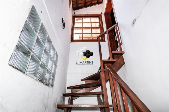 Imagem Casa com 3 Quartos à Venda, 123 m² em Menino Deus - Porto Alegre Imagem Casa com 3 Quartos à Venda, 123 m² em Menino Deus - Porto Alegre