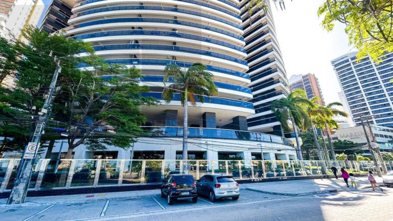 Imagem Apartamento com 2 Quartos à Venda, 66 m² em Meireles - Fortaleza