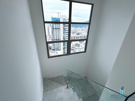 Imagem Cobertura com 5 Quartos à Venda, 321 m² em Pioneiros - Balneário Camboriú