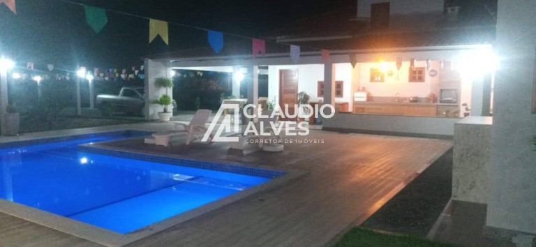 Imagem Chácara com 3 Quartos à Venda, 218 m² em Distrito Da Matinha - Feira De Santana Imagem Chácara com 3 Quartos à Venda, 218 m² em Distrito Da Matinha - Feira De Santana