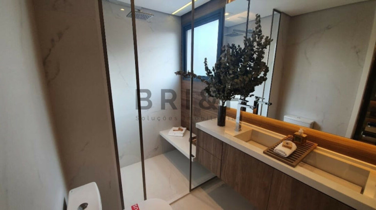 Imagem Apartamento com 3 Quartos à Venda, 130 m² em Brooklin - São Paulo Imagem Apartamento com 3 Quartos à Venda, 130 m² em Brooklin - São Paulo