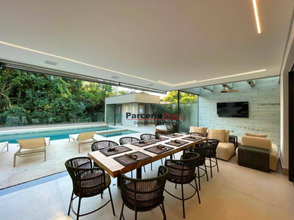 Imagem Casa com 6 Quartos à Venda, 455 m² em Riviera Módulo 11 - Bertioga Imagem Casa com 6 Quartos à Venda, 455 m² em Riviera Módulo 11 - Bertioga
